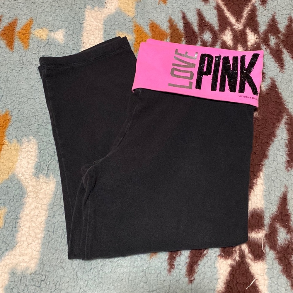 VS Pink Capris Leggings